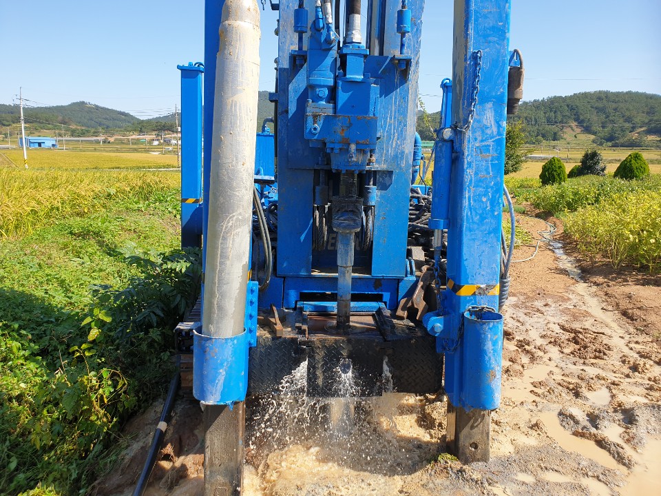 1948697120_39Sf51vo_1c68b819833cb49393818008c5c9bb6e32275921.jpg 이미지크게보기