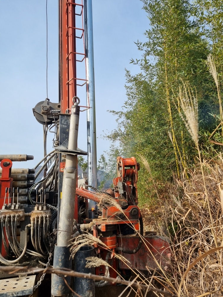 1948697120_6p4glCti_e694d9ec8a3668ce7950aa46a957cca45b9494e7.jpg 이미지크게보기