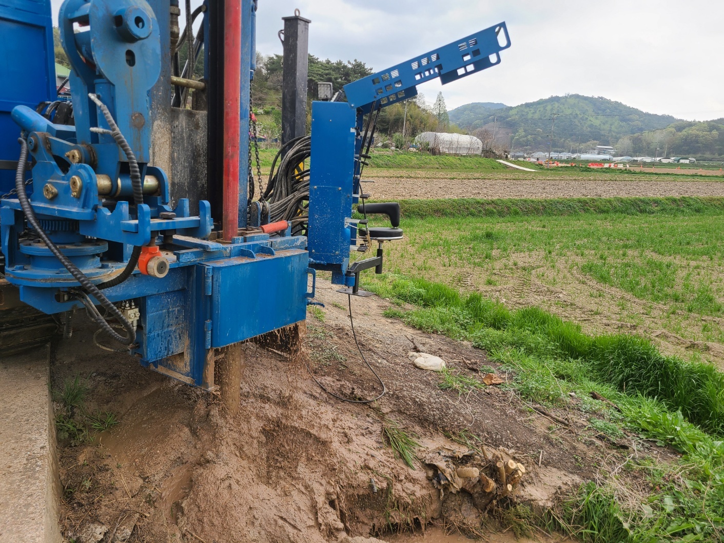 1948697120_HqQ9TNRX_5c623177f696507532ca875b4b5c462aa7bcb028.jpg 이미지크게보기