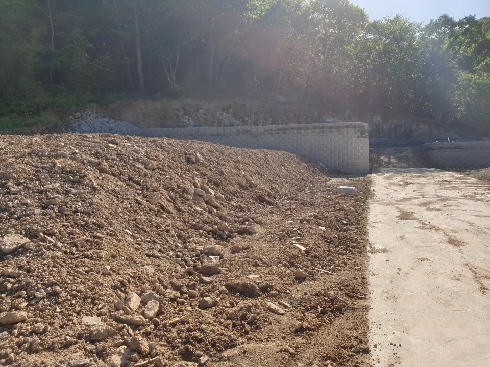 1948697120_LOMEr1Ac_0d3ff9532374dd6a344973c29609f352b0059929.jpg 이미지크게보기