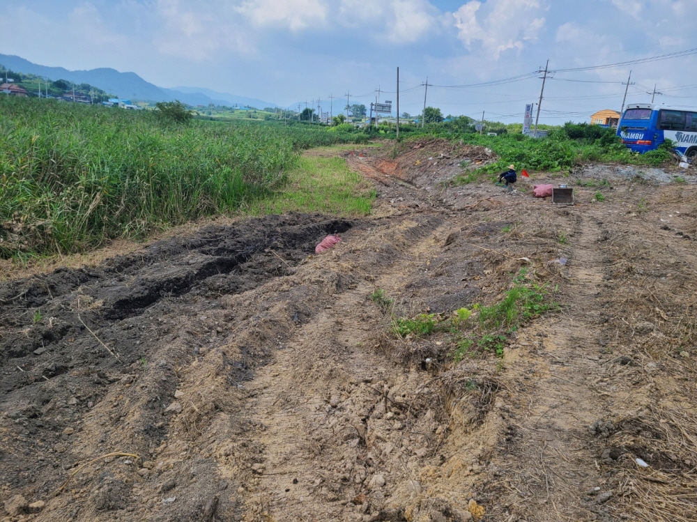 1948697120_NyRIF3LP_ec62dbc6152719ffd1cc3fde2a38370f31cde366.jpg 이미지크게보기