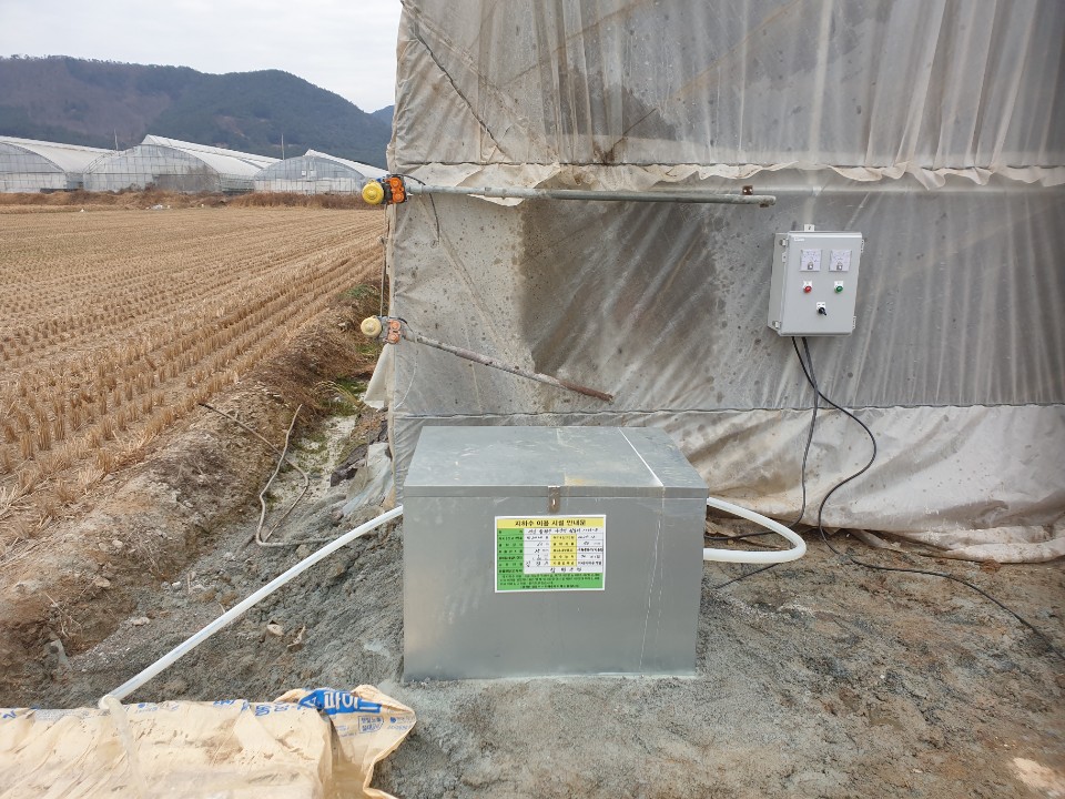 1948697120_T3JSD9RU_713820510e4c0d388a0428f650b90642b080dc6c.jpg 이미지크게보기