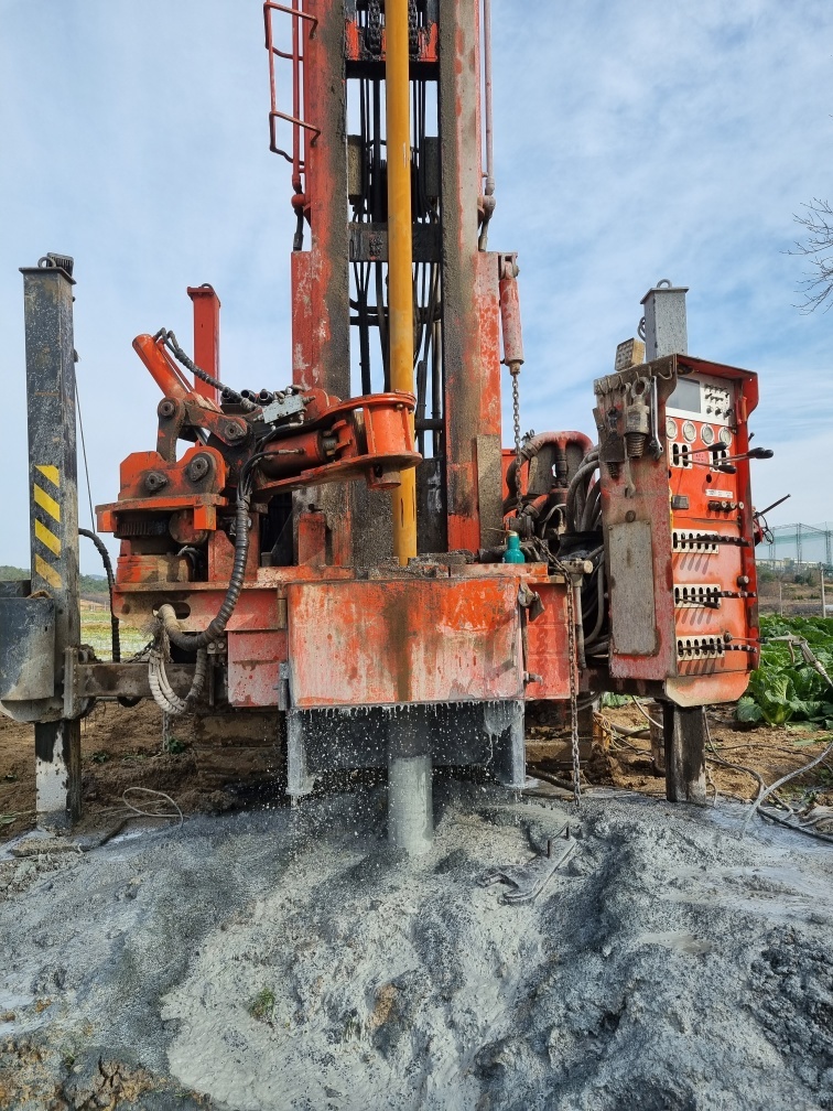 1948697120_VUFynWLm_25c6a65fb53ce8422340d684b3849bcf3c669399.jpg 이미지크게보기