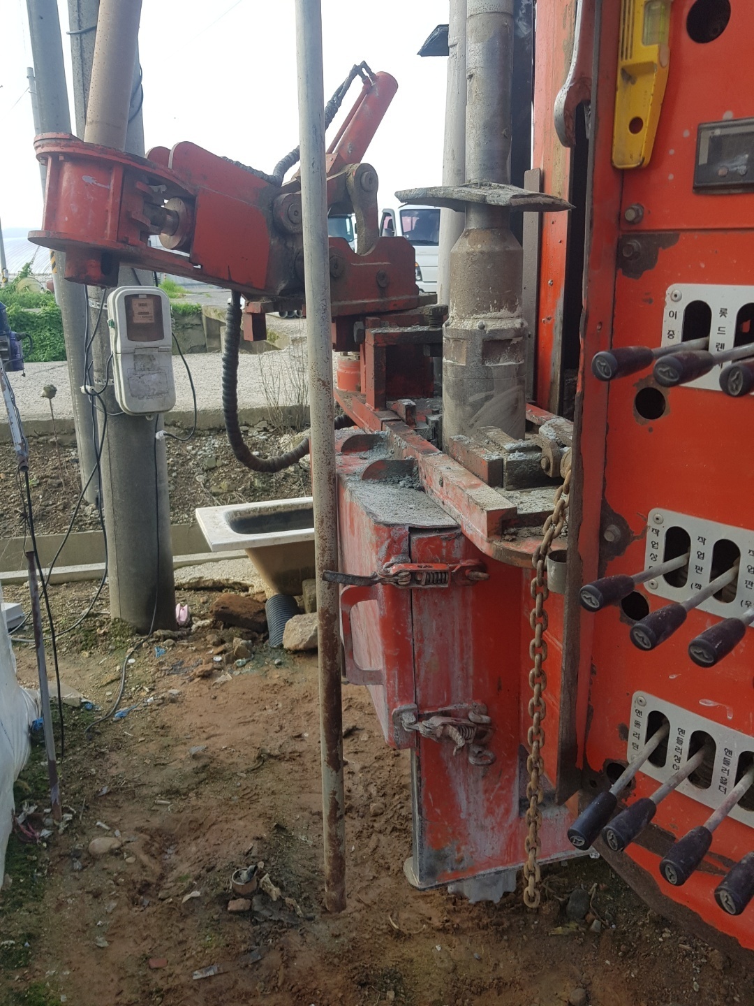 1948697120_ZsmoSn4X_10f178bb92e5eb4e6348483e02aabdd37e455364.jpg 이미지크게보기