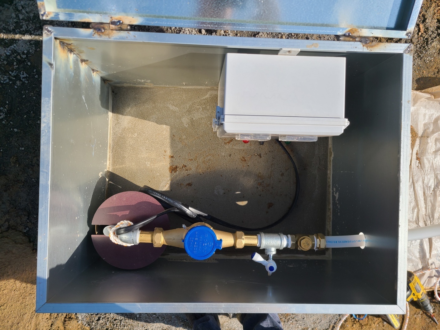 1948697120_oUqI9heQ_fb95e2a9e67db2b97f352b522110566a2a36855e.jpg 이미지크게보기