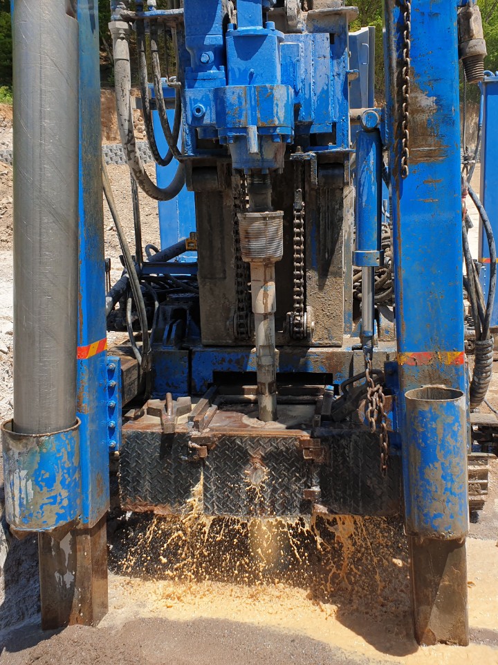 1948697120_oqgp5UBJ_2e90667602d1a22482291aaea09ac43e93d5be23.jpg 이미지크게보기