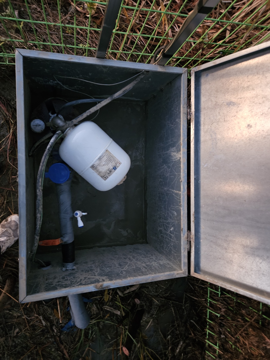 1982343581_Cu9Ut4Oi_51066081d2ae184c989b4223d74821fd5bbbbc33.jpg 이미지크게보기