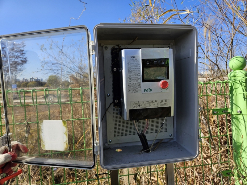 1982343581_DyMj3pOR_d4efaa929fd5e095a51d69529139d730c8ad70df.jpg 이미지크게보기