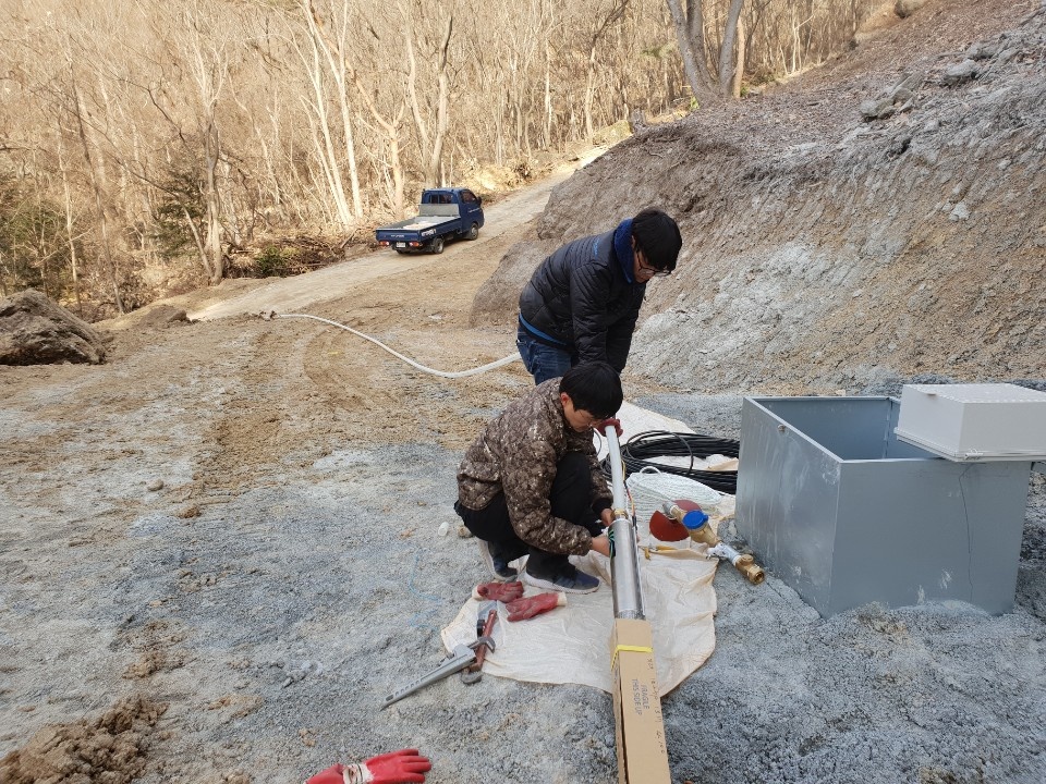 2000769928_vIm6ZBcx_7540843de0e88837667ff1390b23157c956b67ae.jpg 이미지크게보기