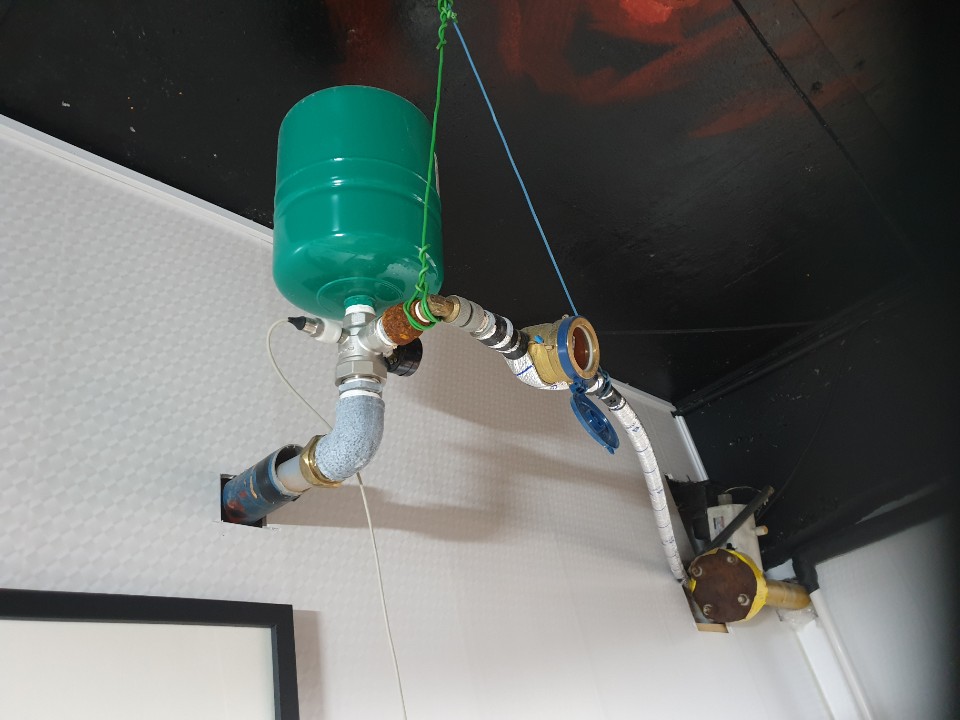 3034632970_2fIMdyzA_ce520f9f9ff7e7eac9599d9beb22b0ce81f27186.jpg 이미지크게보기