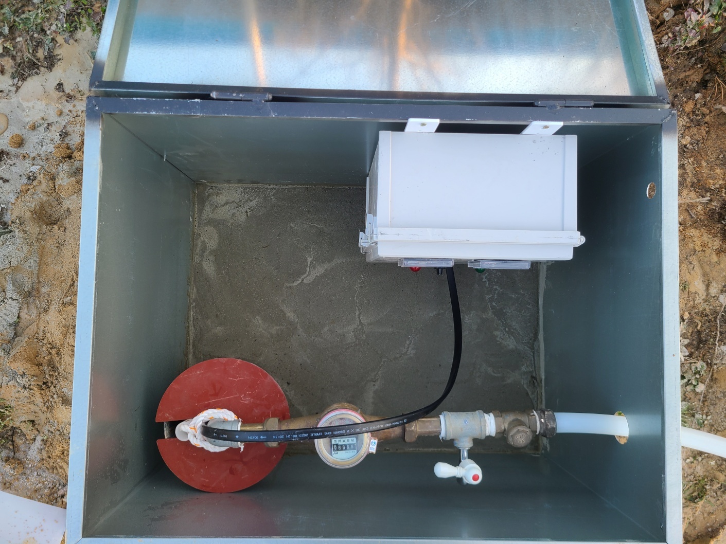 3695294320_KwE2SD7d_50e680a9f612ce6cbf0eba0d9d1bcb7925a52f07.jpg 이미지크게보기