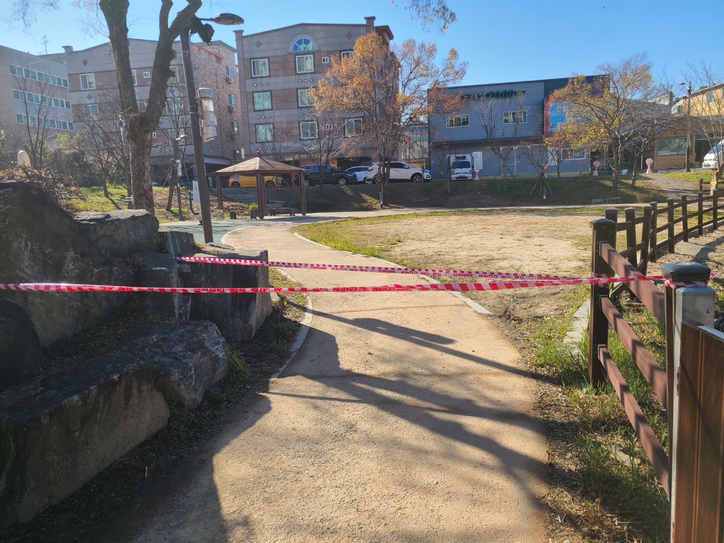 3695294320_M2wjulQ8_4e5138770112e711077bca1d84ebb754e5625626.jpg 이미지크게보기