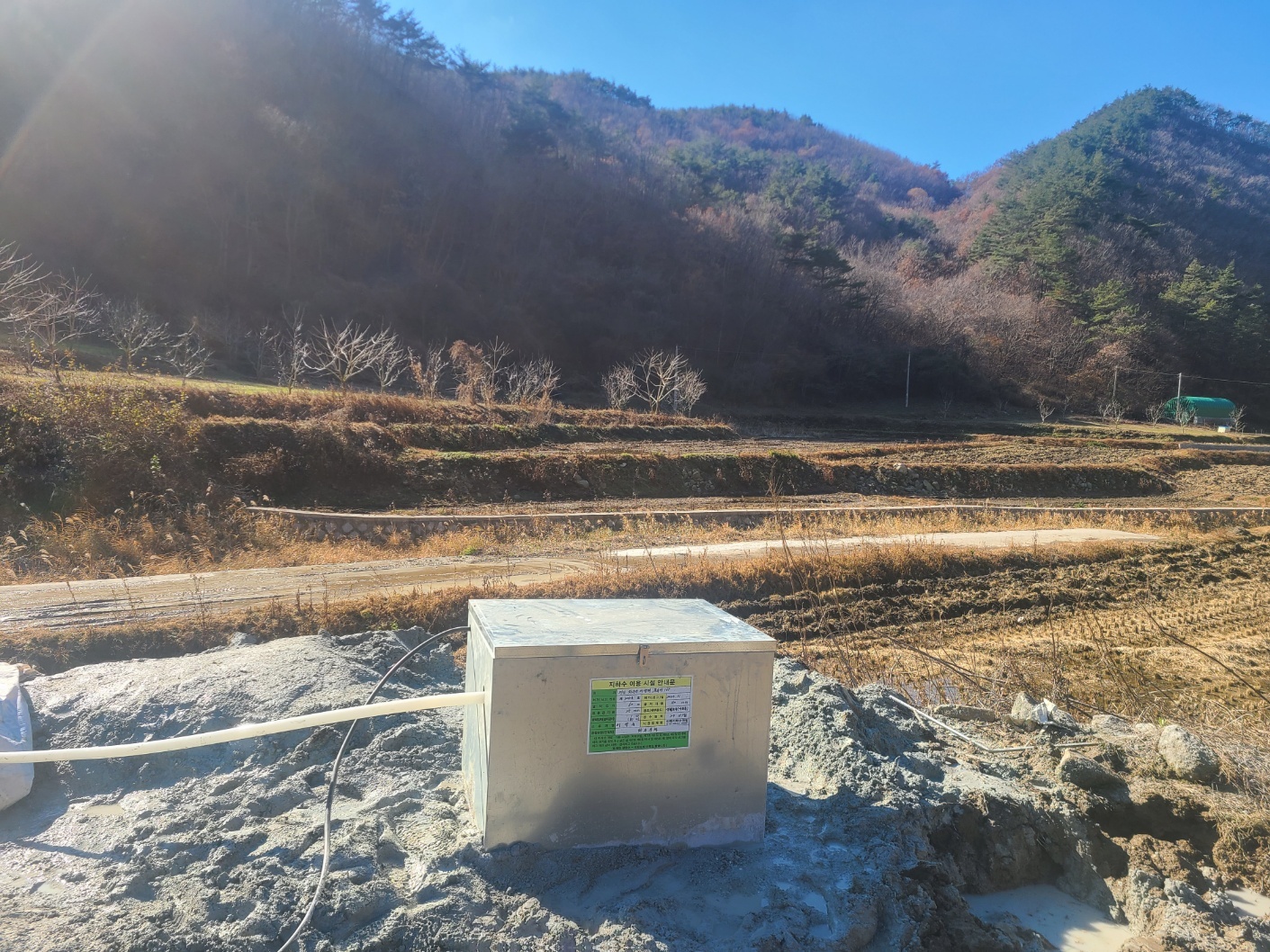 3695294320_P7AbroM6_7f0482abda4221164bd2af3ea71892b2e289b5a7.jpg 이미지크게보기