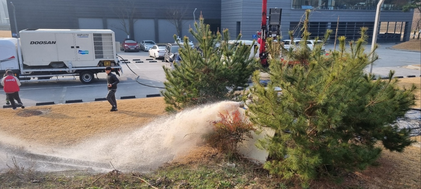 3695294320_fltvAMij_1c88f8ed06cc4fc2e40c84c399642d389b39a8aa.jpg 이미지크게보기