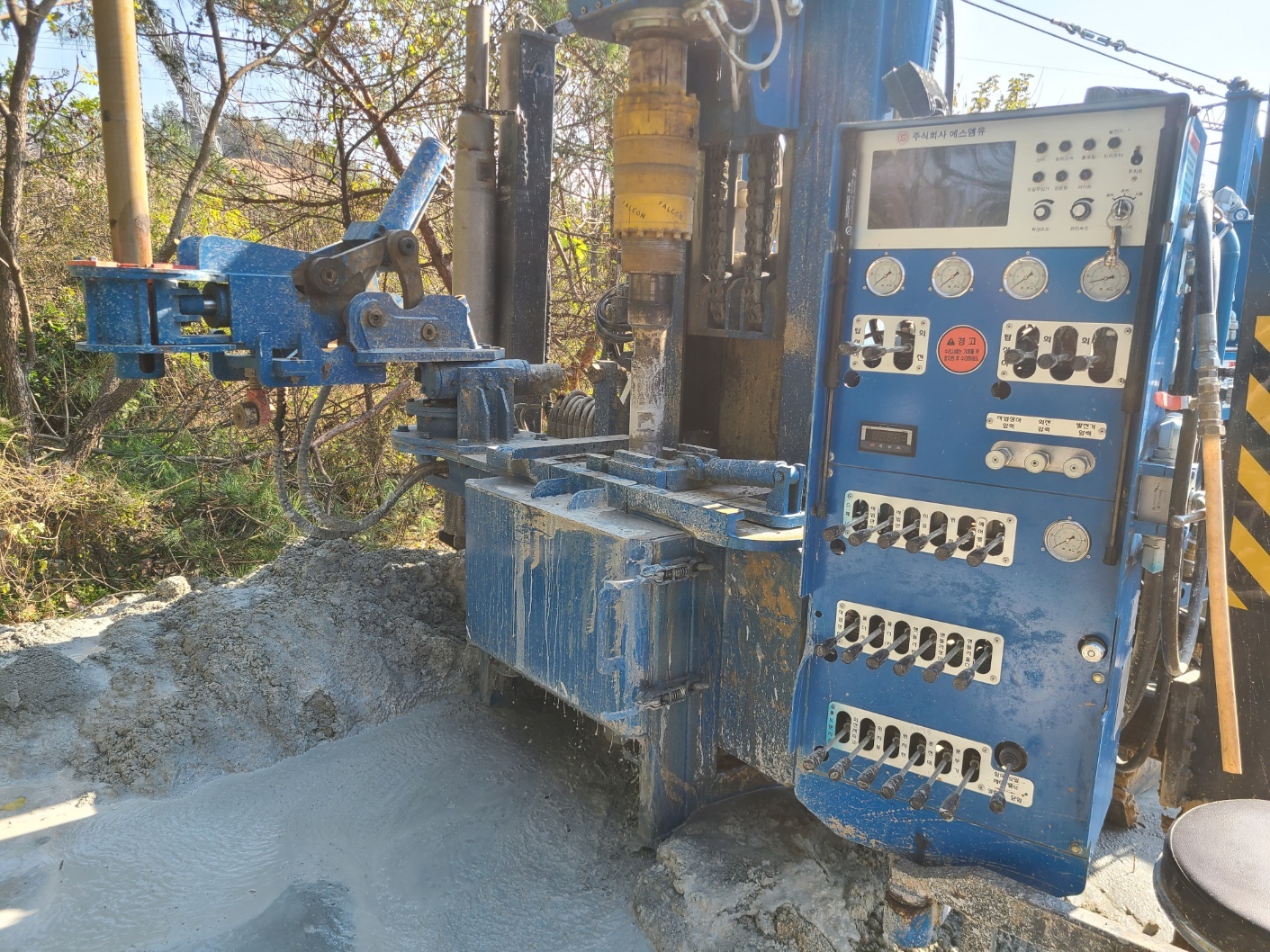 3695294320_m2VTslAc_5eed6bd9720fd9492f2f34278ce1ef7bb813a686.jpg 이미지크게보기