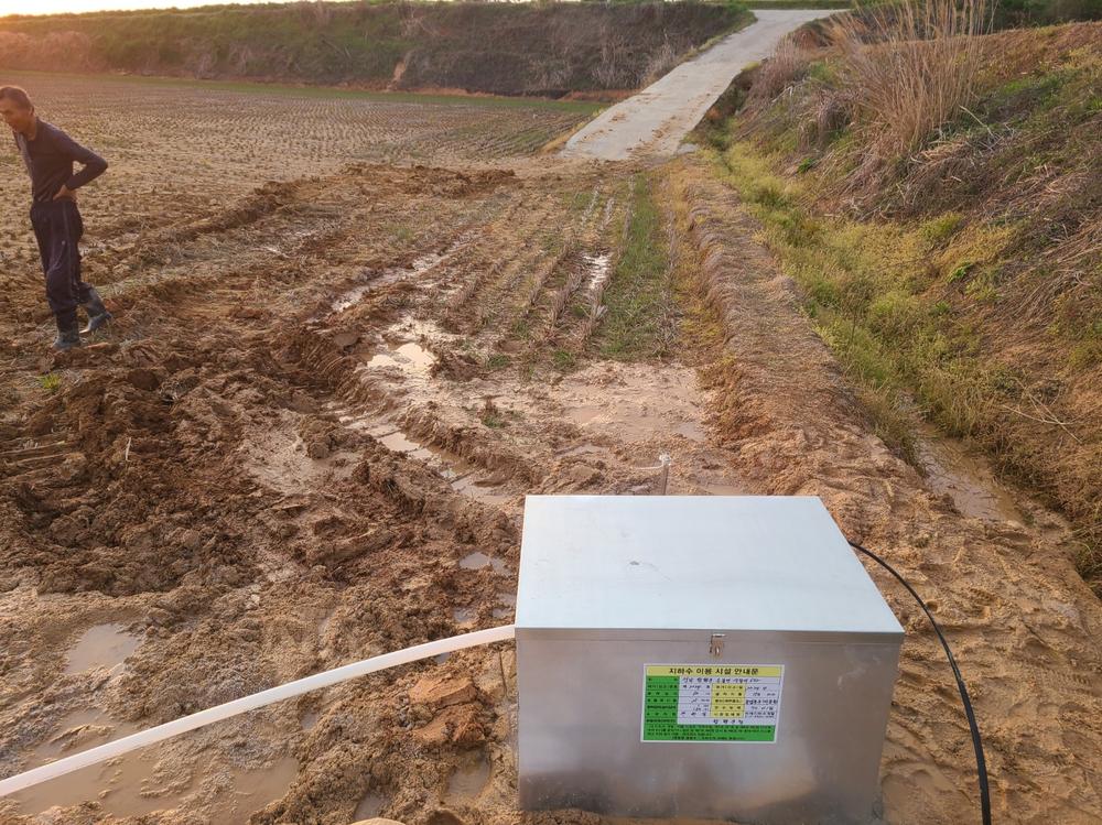 3695294320_mdTzRUYj_7cc97766233eceb4e99e750baa86aad3947f99bf.jpg 이미지크게보기