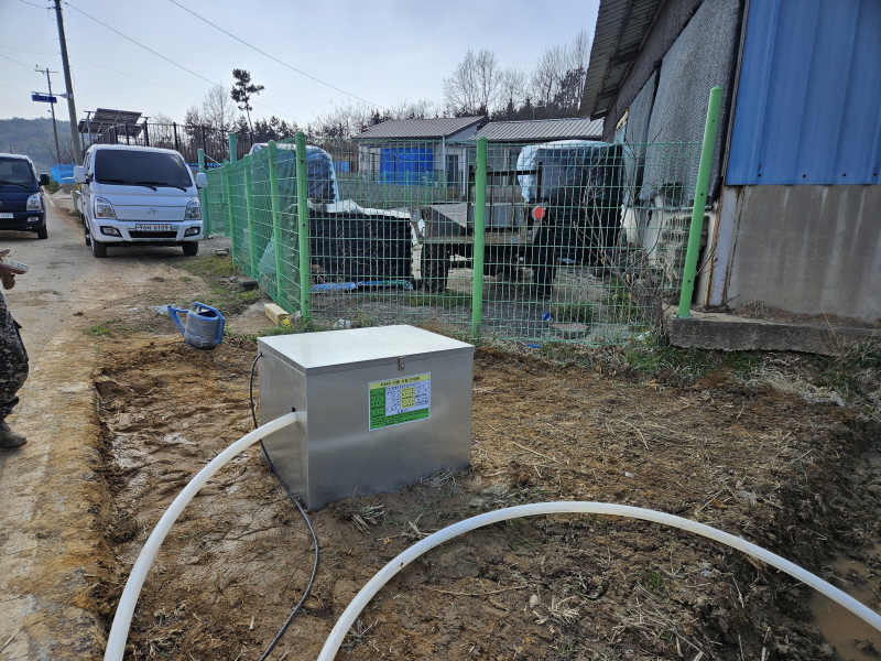 990073733_RZUAtKL2_f29d9dbbd07bf8ff50867bb12adba00966e24056.jpg 이미지크게보기